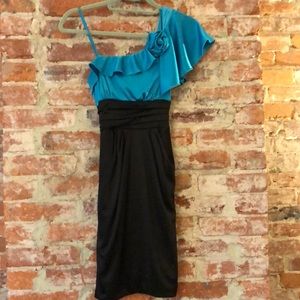 Blue and Black Single-Shoulder Dress